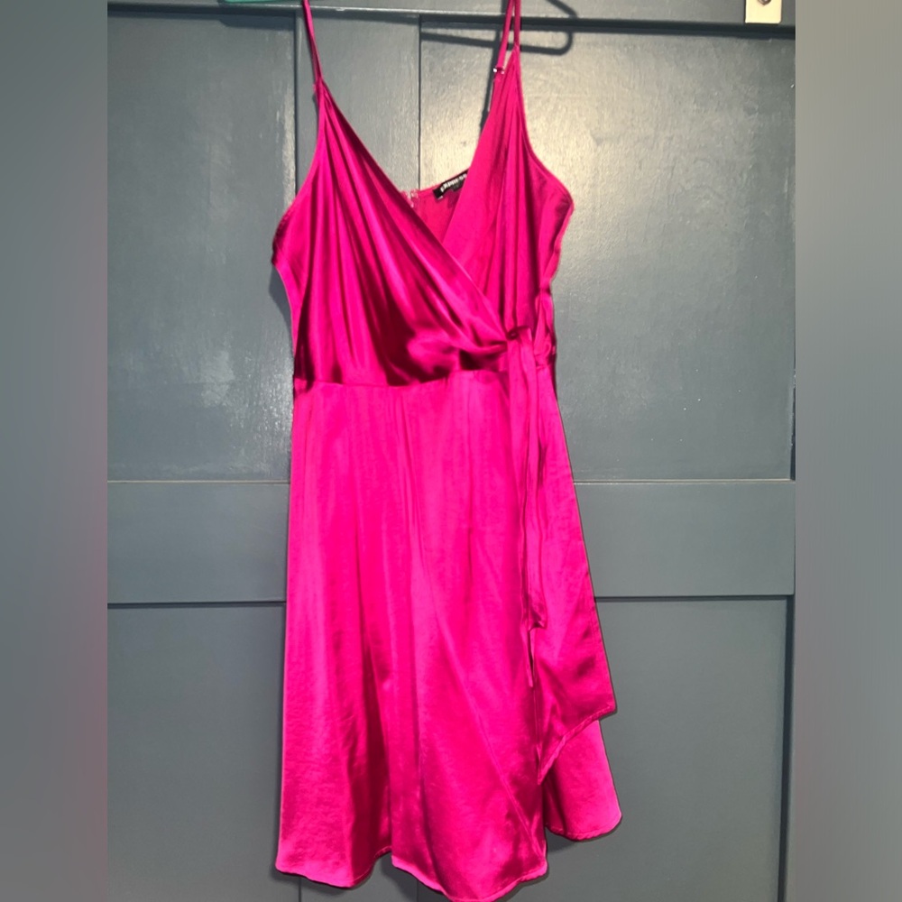 Express size L magenta pink silk dress. Side tie. Worn once.